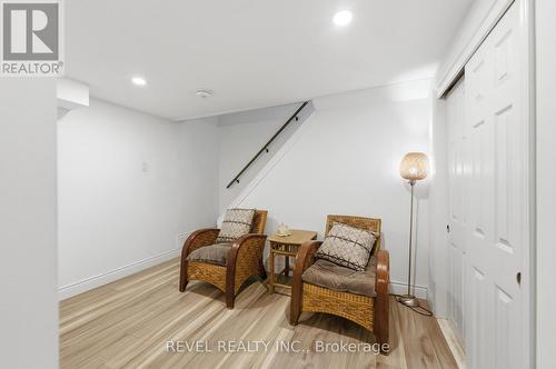 82 Cumming Court, Hamilton, ON 