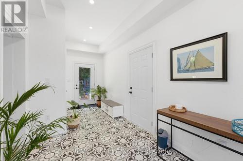 82 Cumming Court, Hamilton, ON 