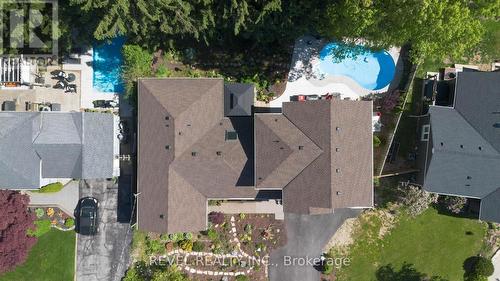 82 Cumming Court, Hamilton, ON 