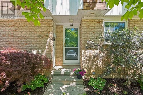 24 - 383 Edinburgh Road S, Guelph (Dovercliffe Park/Old University), ON 