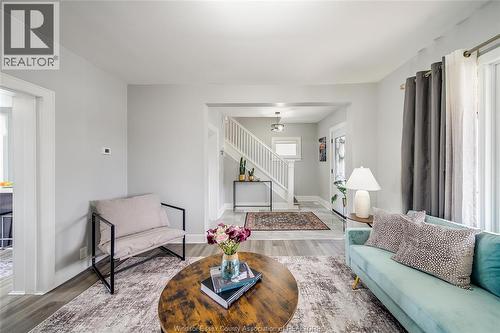 1511 Hall, Windsor, ON 