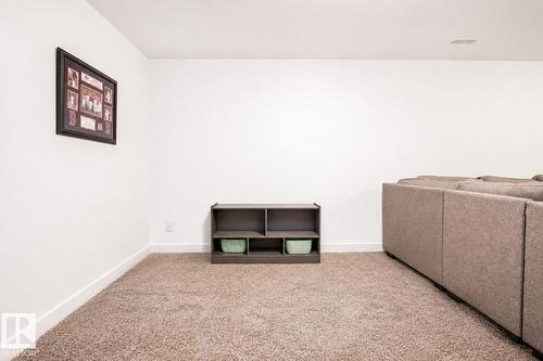 4904 103 Av Nw, Edmonton, AB 