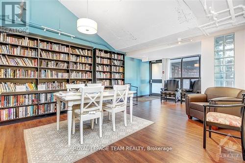 644 - 515 St Laurent Boulevard, Ottawa, ON - Indoor