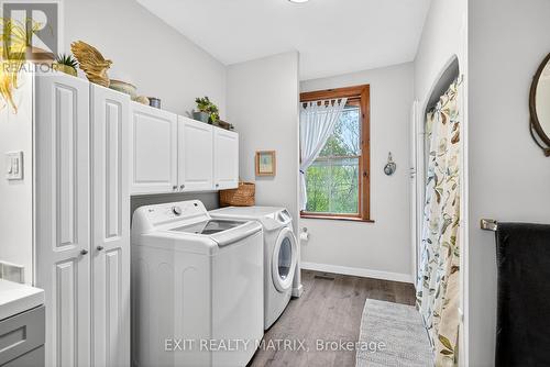 Main floor laundry & family bath - 7499 Bank Street, Ottawa, ON 