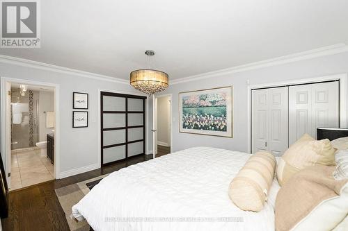 1454 Chasehurst Drive, Mississauga, ON - Indoor Photo Showing Bedroom