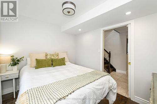 1454 Chasehurst Drive, Mississauga, ON - Indoor Photo Showing Bedroom