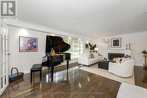 1454 Chasehurst Drive, Mississauga, ON - Indoor Photo Showing Living Room With Fireplace