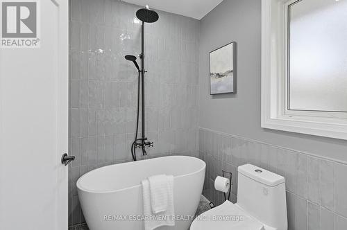 Main 4pc Bath - 278 Purnell Place, Burlington, ON 