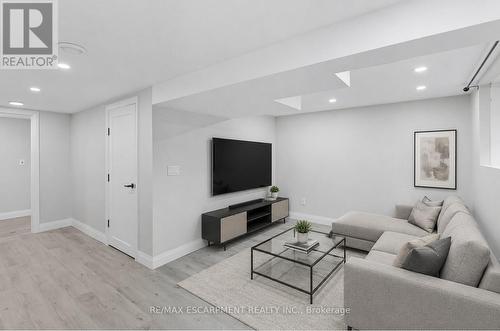 Virtually Staged - 278 Purnell Place, Burlington, ON 