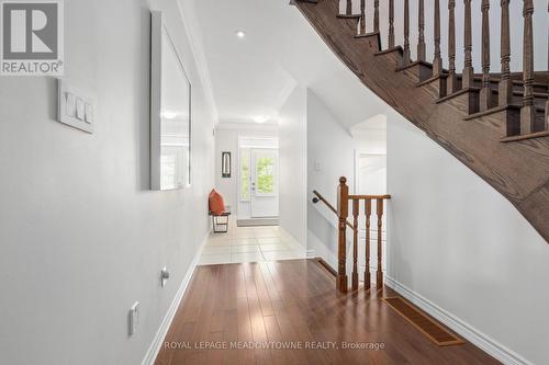 45 Rain Forest Lane, Halton Hills, ON - Indoor Photo Showing Other Room