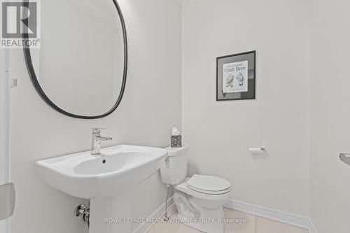 45 Rain Forest Lane, Halton Hills, ON - Indoor Photo Showing Bathroom