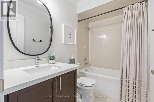 45 Rain Forest Lane, Halton Hills, ON - Indoor Photo Showing Bathroom