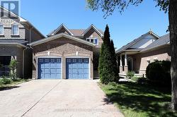 9 SPLIT RAIL ROAD Brampton, ON L6X 4S1