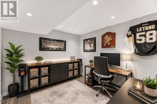 882 Mcduffe Crescent, Milton, ON 
