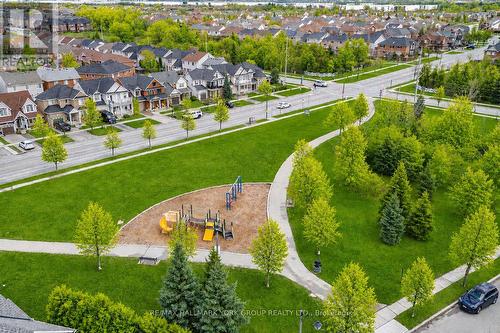 882 Mcduffe Crescent, Milton, ON 