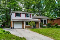 19 VIEL STREET Penetanguishene, ON L9M 1J1