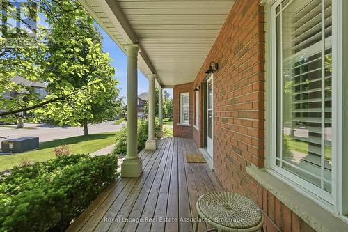 31 Commando Court, Hamilton, ON - Outdoor With Deck Patio Veranda With Exterior