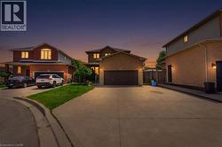 40 LANZA Court  Hamilton, ON L8T 5A8