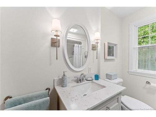17 Porter St, Saint Stephen, NB 