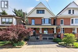 68 DELAWARE Avenue  Hamilton, ON L8M 1T7