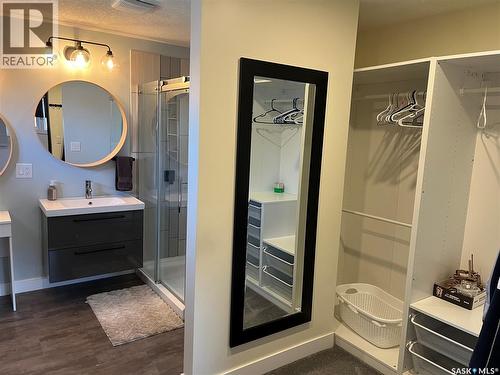 11 Plainsview Drive, Regina, SK 