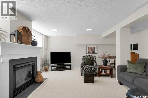 415 Chitek Crescent, Saskatoon, SK 