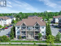 F - 1105 STITTSVILLE MAIN STREET Ottawa, ON K2S 0C8