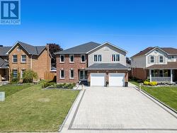 26 WALKER STREET Kawartha Lakes (Lindsay), ON K9V 6C2