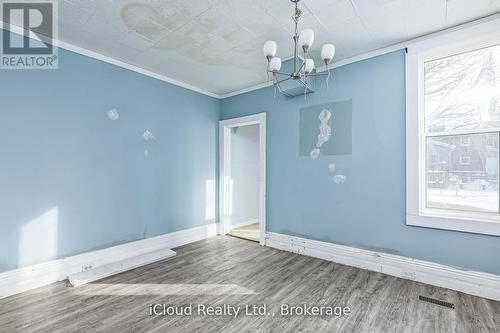 1083 3Rd A Avenue E, Owen Sound, ON 