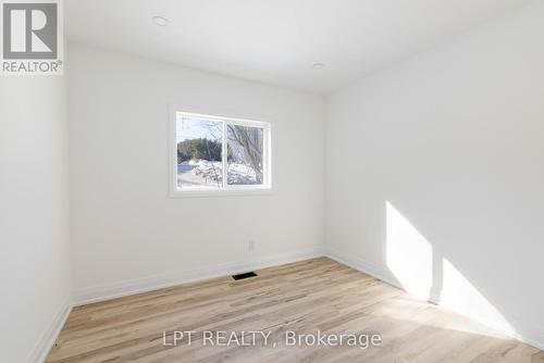 47 Moon Point Drive, Oro-Medonte, ON 