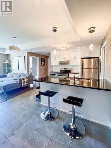 1 - 25 Earlton Private, Ottawa, ON 