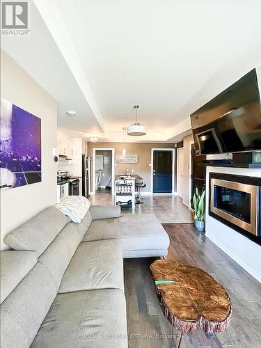 1 - 25 Earlton Private, Ottawa, ON 
