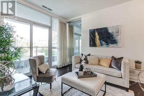 201 - 11 Bronte Road, Oakville (Br Bronte), ON 