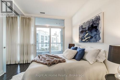 201 - 11 Bronte Road, Oakville (Br Bronte), ON 