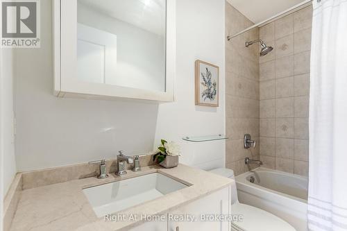 201 - 11 Bronte Road, Oakville (Br Bronte), ON 