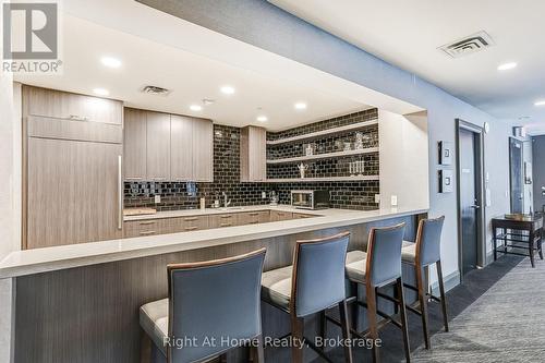 201 - 11 Bronte Road, Oakville (Br Bronte), ON 