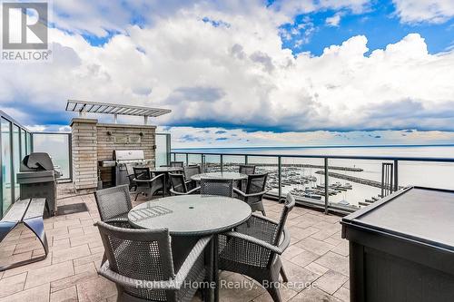 201 - 11 Bronte Road, Oakville (Br Bronte), ON 