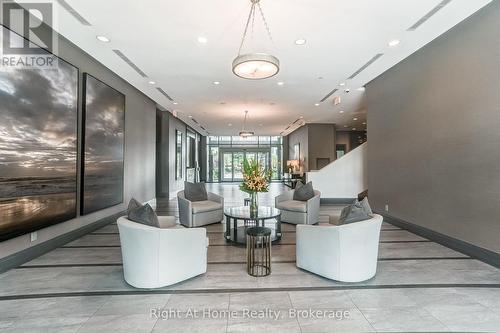 Inviting Lobby with 24hr concierge. - 201 - 11 Bronte Road, Oakville (Br Bronte), ON 