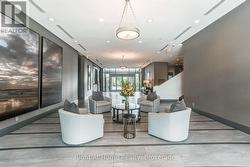Inviting Lobby with 24hr concierge. - 