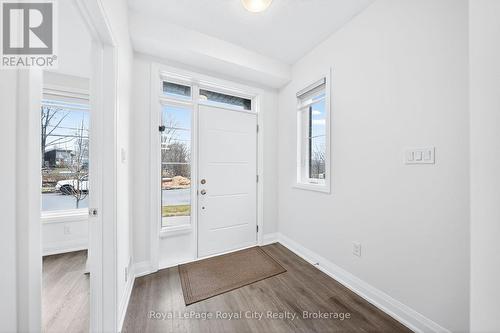 Front Entrance - 150 Huron Street, Guelph (St. Patrick'S Ward), ON - Indoor Photo Showing Other Room
