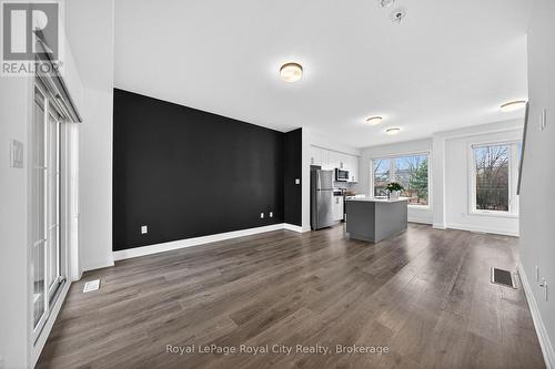 Living Room - 150 Huron Street, Guelph (St. Patrick'S Ward), ON - Indoor Photo Showing Other Room