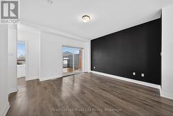 Living Room with sliders to terrace - 