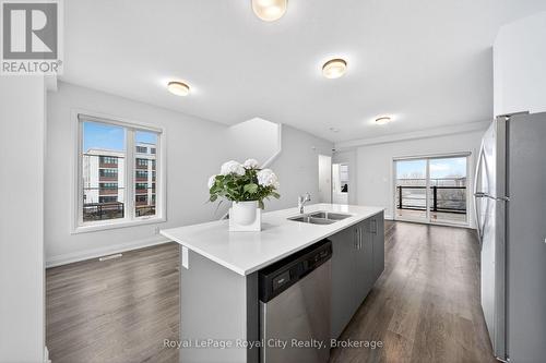150 Huron Street, Guelph (St. Patrick'S Ward), ON - Indoor Photo Showing Kitchen
