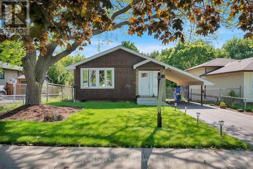 576 ANNANDALE STREET  Oshawa (Donevan), ON L1H 7S7