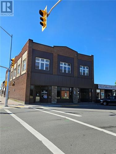 114 Tudhope, Espanola, ON 