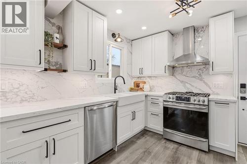 1191 Limeridge Road E, Hamilton, ON - Indoor Photo Showing Kitchen With Upgraded Kitchen