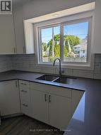 Kitchen 2 - 