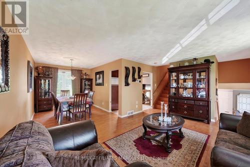 1329 Patricia Place, Cornwall, ON - Indoor Photo Showing Living Room