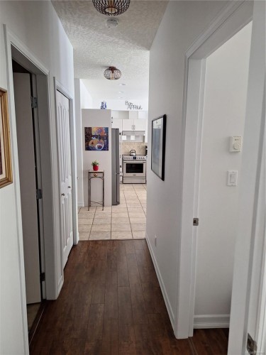 #201-3915 Carey Rd, Saanich, BC 