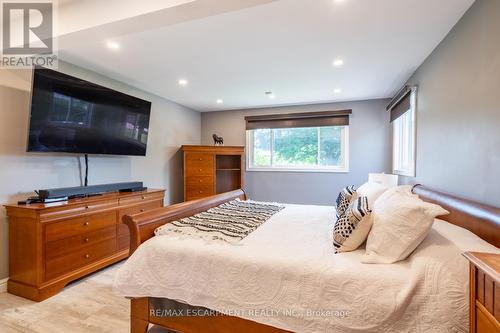 2172 Centre Road, Hamilton, ON 